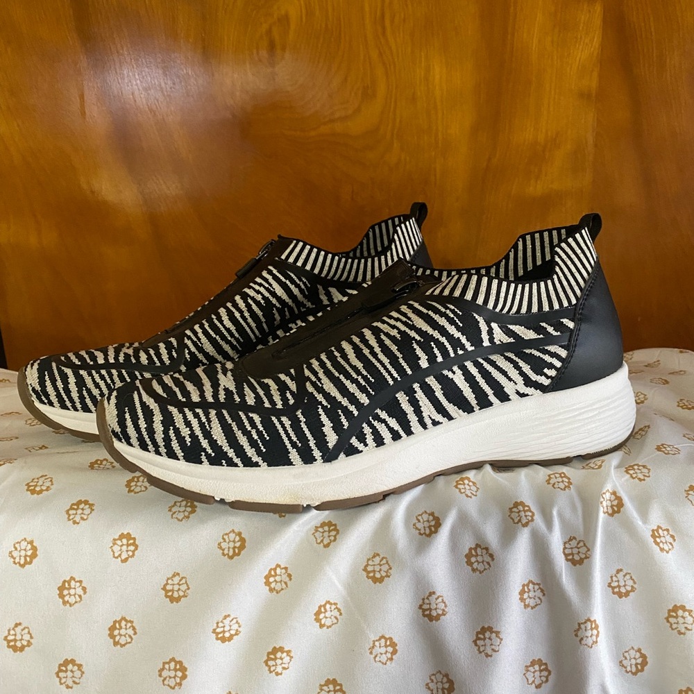 Easy spirit Shoes
